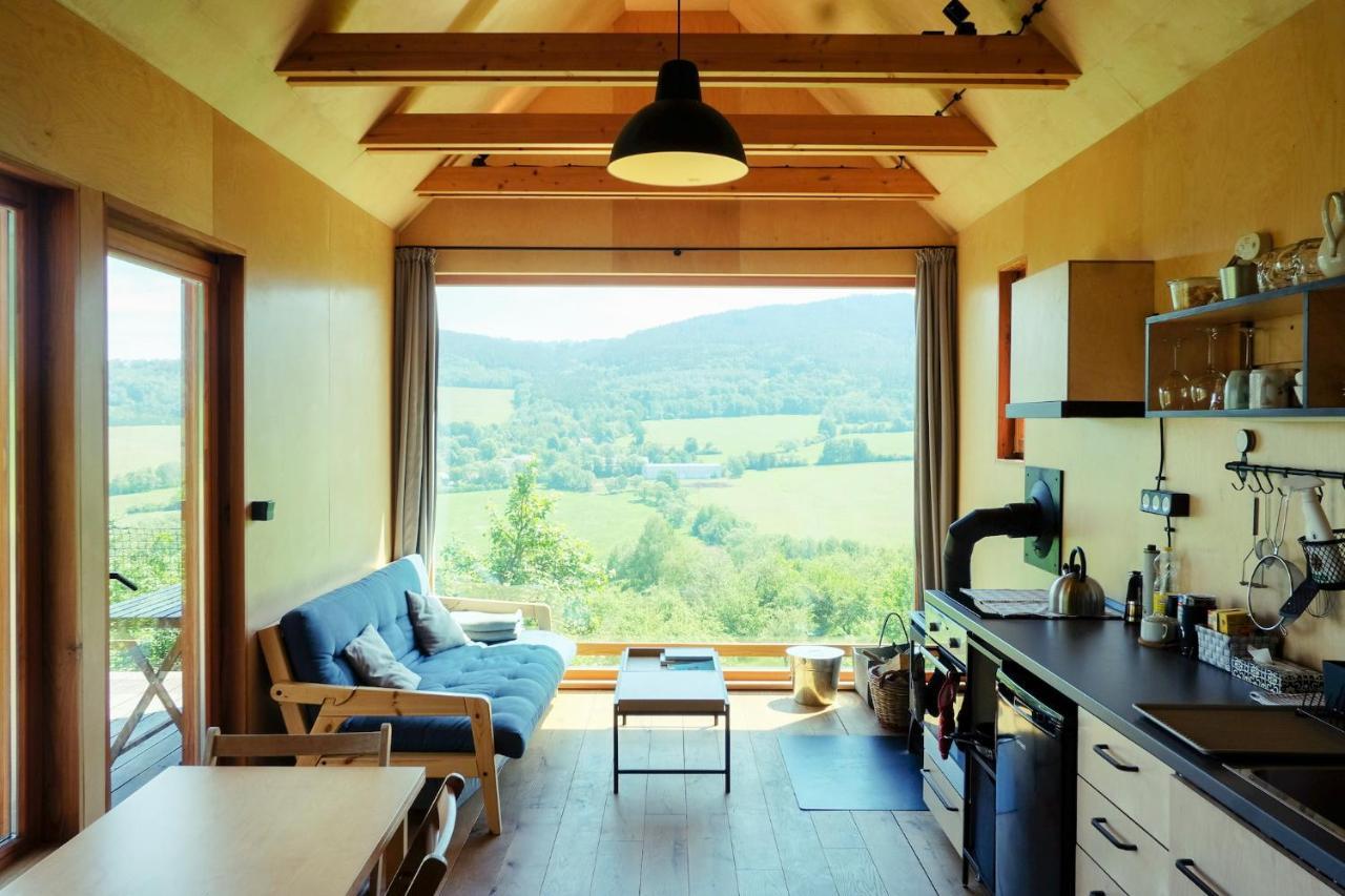 Tri Domky - Tiny Houses Depoltice Eksteriør billede